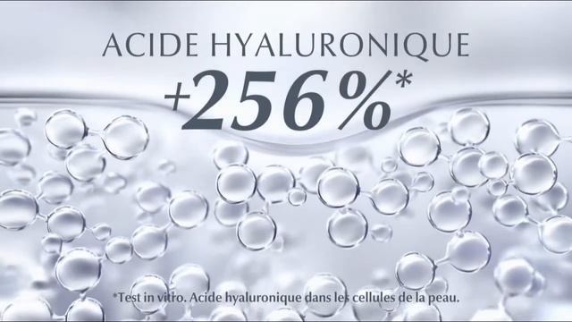 Eucerin Hyaluron-Filler "acide hyaluronique et saponine" Pub 23s смотреть онлайн