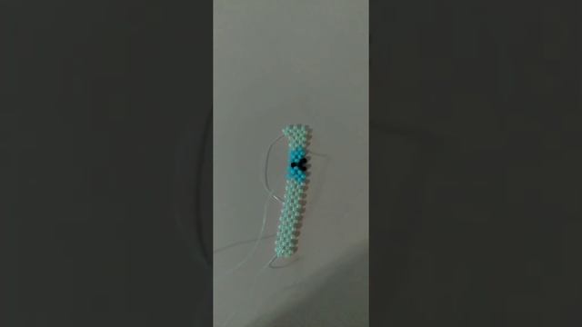 Туториал на кольцо из бисера с бабочкой в технике крестик. смотреть онлайн