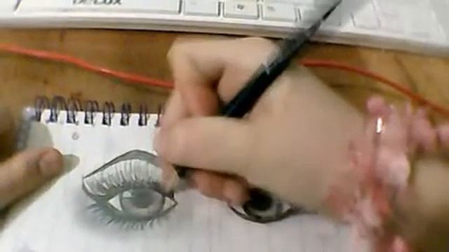 Идея рисунка глаз простым карандашом. смотреть онлайн