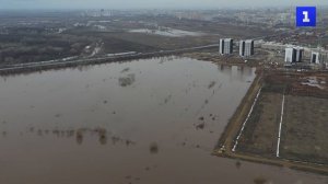 Половодье в Оренбургской области: река Урал разрушила дамбу