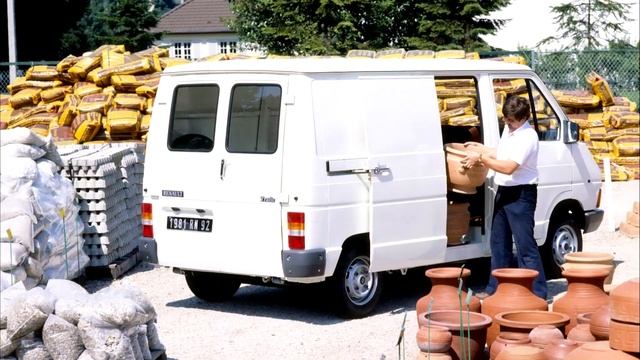 Renault Trafic First generation 1980–2001 смотреть онлайн