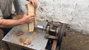 Конусный дровокол