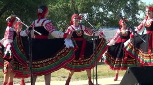 "Танцуют все!!! Вдруг как в сказке скрипнула дверь" - Народный ансамбль танца "Надежда"