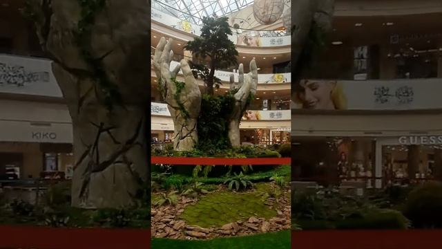 Инсталляция "Дерево жизни" в Афимолл Сити