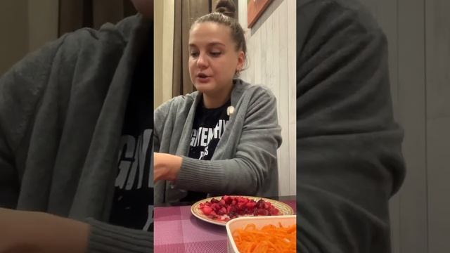 МУКБАНГ смотреть онлайн