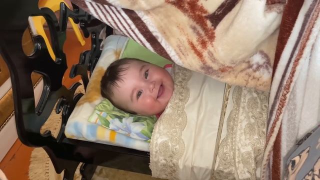 VLOG | ДОИМ КОРОВ ? | НАВЕСТИЛИ МАЛЫШЕЙ | ГОТОВИМ ЧУДУ ? | ПОСЛЕДНИЕ СЕЛЬСКИЕ ВЛОГИ смотреть онлайн