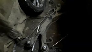 ОПЕЛЬ ВЕКТРА Б Снятие подрамника и замена сайлентблоков