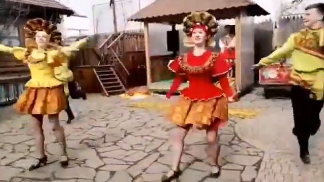 Русский танец "Золотая хохлома" шоу балет Мон Этуаль город Ставрополь смотреть онлайн