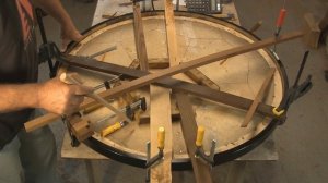 Как изготовить круглый стол. Wooden round table.