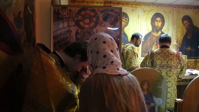 Поминание записок в храме Спиридона Тримифунтского г. Минска