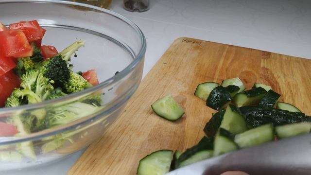 ПРОСТОЙ РЕЦЕПТ ВИТАМИННЫЙ САЛАТ!! смотреть онлайн