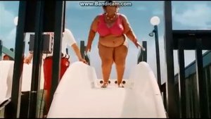 Большая  мамочка