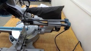 Unpacking my new miter saw Makita LS1018 L