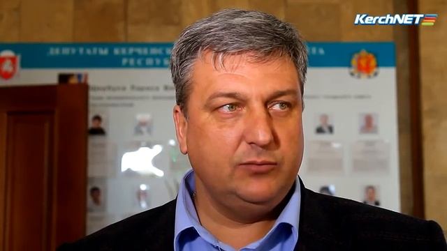 В Керчи на борьбу со стихийщиками выйдет полиция и отряд народного ополчения смотреть онлайн