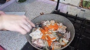 Гречка с курицей в томате на сковороде Вкусный рецепт
