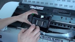 How to replace print head in 4880 EPSON printer
