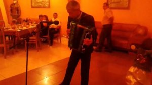 Виртуоз на гармошке