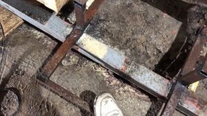 Крыльцо для частного дома  Деревянное крыльцо. Строительство дома Спб.