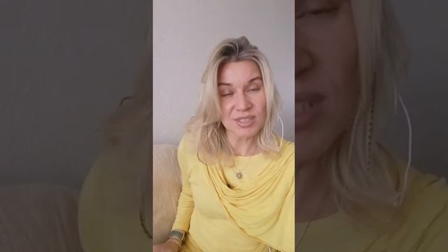 Подсмотреть в консультацию  Гороскоп человека  Пример прочтения натальной карты