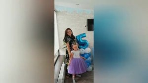 Загляни в мамины глаза