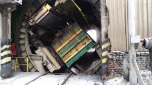 Так разгружают уголь на ТЭЦ.