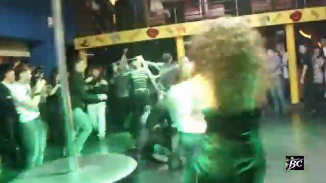 Папа- 24.02.2012.avi смотреть онлайн