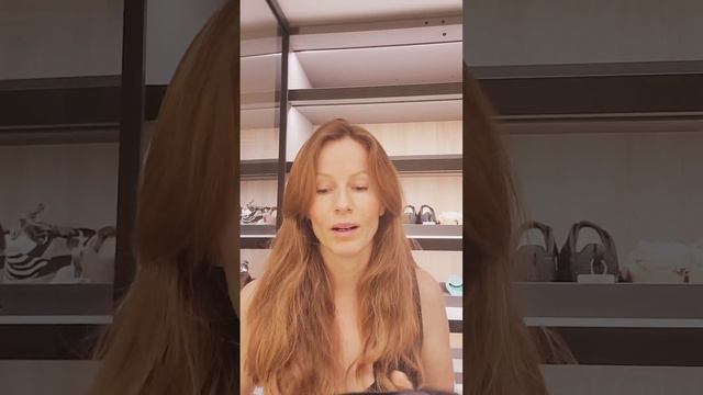 Самая красивая и удобная обувь #я #еленавладыкина #благополучие #изобилие смотреть онлайн