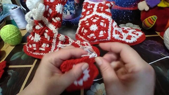 Вяжем сапожки крючком. смотреть онлайн