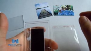 Акриловый магнит-фоторамка с ножкой