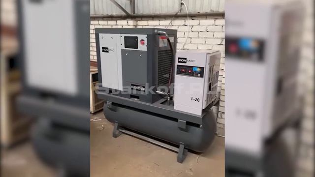 Винтовой компрессор с осушителем и фильтром IRONMAC IC 20/15 DF VSD 500L