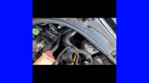 При повороте руля свист, скрип. AUDI A4 B6