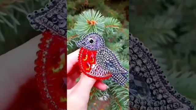 Прекрасная Брошь ручной работы "Снегирь". Handmade brooch Bullfinch