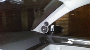 Автозвук в новый Tiguan2. Трёх компонентный фронт Blam 165.300 и сабвуфер стелс в крыло.