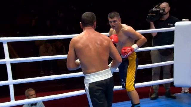 СУПЕР ПОЄДИНОК З БОКСУ Андрій Сипченко(НІКОПОЛЬ)-Олександр Шитий(КИЇВ) #бокс #боксукраїни #boxing смотреть онлайн