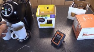 NESCAFÉ Dolce Gusto De'Longhi Genio S Plus EDG315.B, Kapselmaschine, Espresso Boost - TEST
