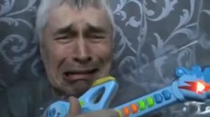 Геннадий Горин играет на гитаре Спулае Мулае и плачет | Удаленное видео Геннадия Горина