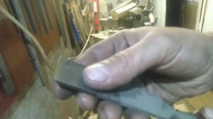 Как быстро заточить нож и стамеску болгаркой и шкуркой. How to quick sharpen a chisel.