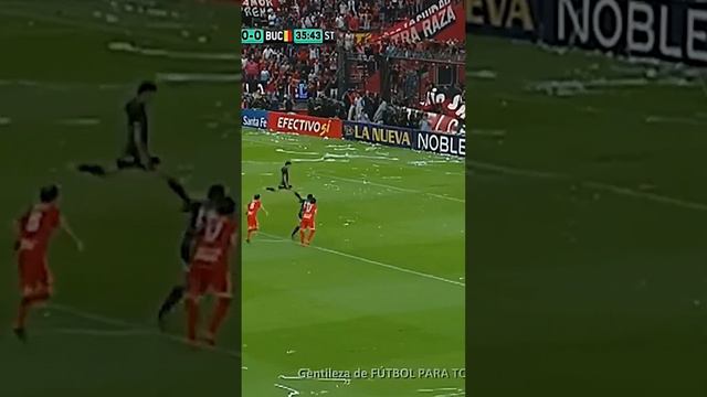 El EMOCIONANTE gol de LUCAS ALARIO para el ASCENSO de COLÓN a primera #colon #futbolargentino