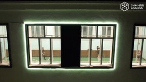 Стильная подсветка фасада из гибкого неона