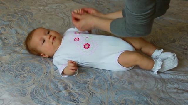 Раннее развитие. Упражнение - пальчики баюбай смотреть онлайн