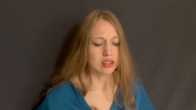 Ангелина Аладова. Короткометражка. Лиля. (На мосту) смотреть онлайн