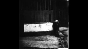 Человек, поворачивающий за угол Man walking around the corner ( 1887 год )