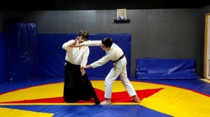 Видео урок #42 Уширо риотэ дори Джуджи нагэ.mp4