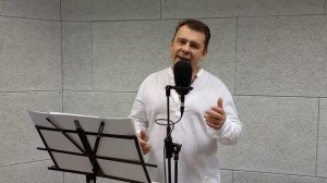 "Та которая уходит в дождь" исполняет Андрей Котов песню Андрея Державина