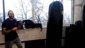 Бэкфист и бэкфист локтем !