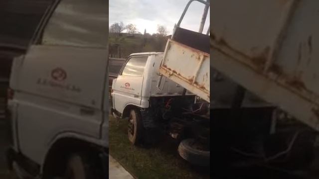 TOYOTA DYNA смотреть онлайн