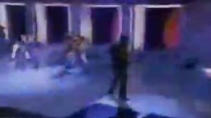 ---Usher vs michael jakson---