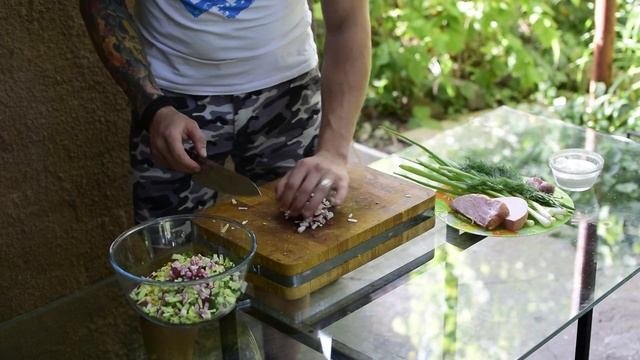 Добрая кухня 02 Окрошка на тане