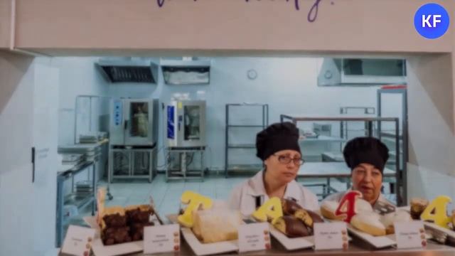 «Коэффициент несъедаемости»: сколько бюджетных миллионов от обедов школьников отправляют в помойку смотреть онлайн