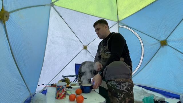 Рыбалка на зимовальной яме